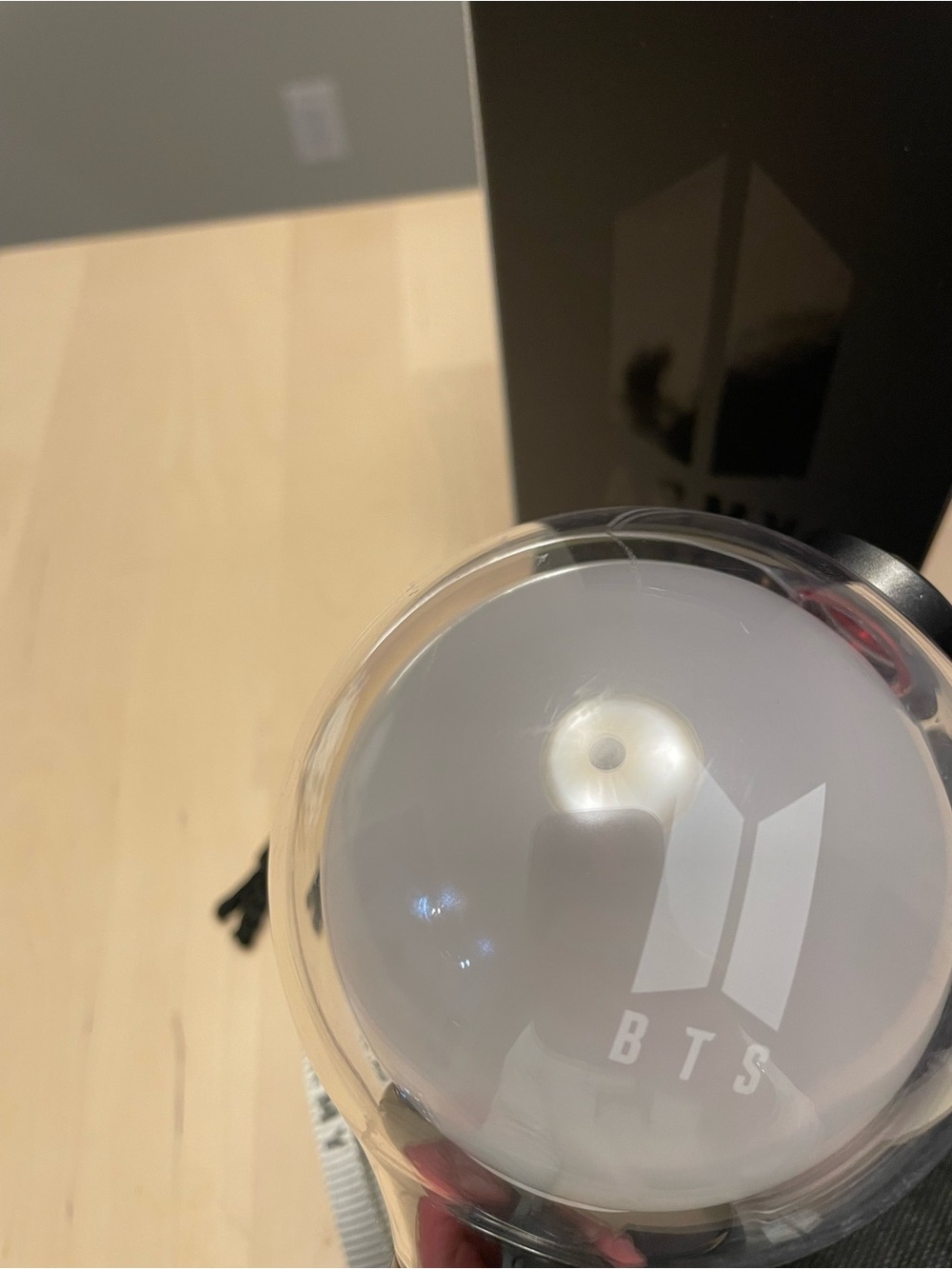 BTS Official Army Bomb Lightstick - Ver 3 with Freebies and Official Photocards - Picture 5 of 6